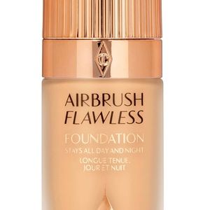 Charlotte Tilbury airbrush foundation in 2 - cool beige
